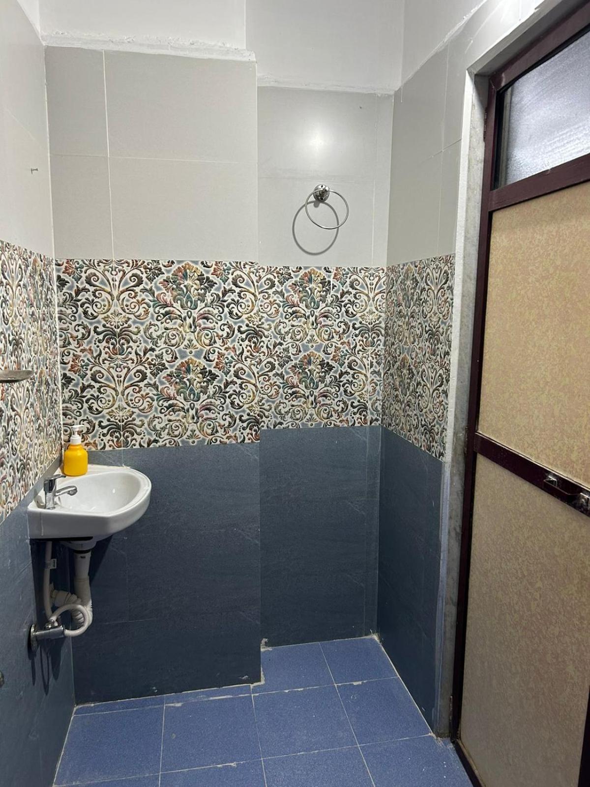 Vasavi Nivas Hotel Tirupati Exterior foto